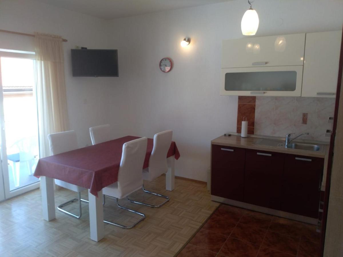 Sea Side App Apartment Vratarusa Exterior photo